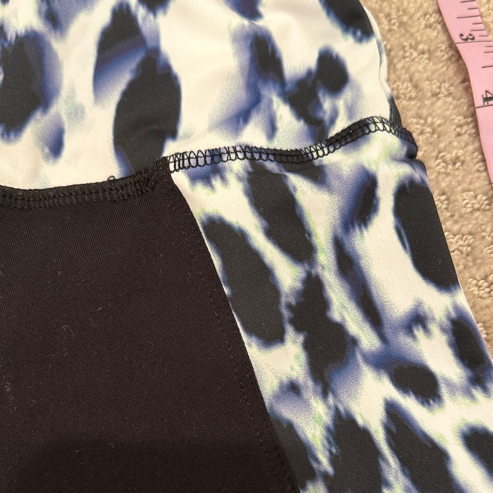Strut This Black with White/Black/Blue Animal Print Leggings, One Size, - Picture 9 of 12